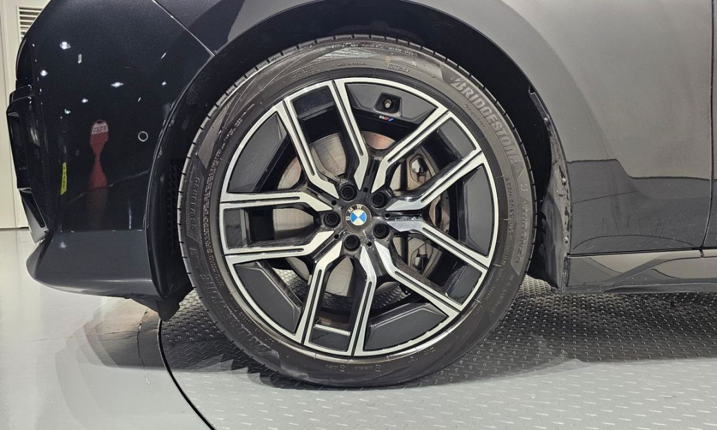 BMW 7-Series 740i xDrive M Sport Limited, 2024