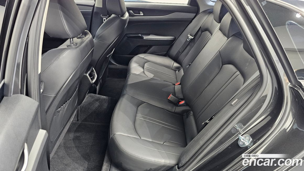 Kia K5 2.0, 2023