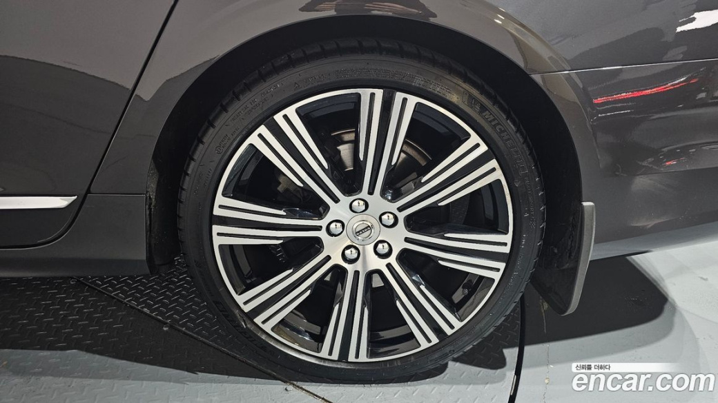 Volvo S90 B6 AWD Inscription, 2022