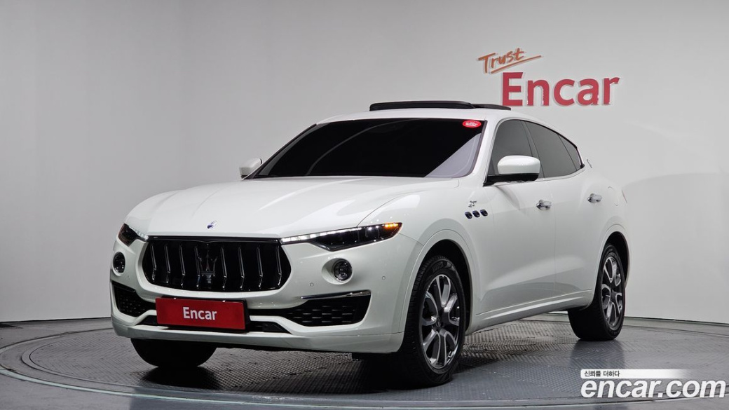 Maserati Levante 2.0 GT AWD, 2022