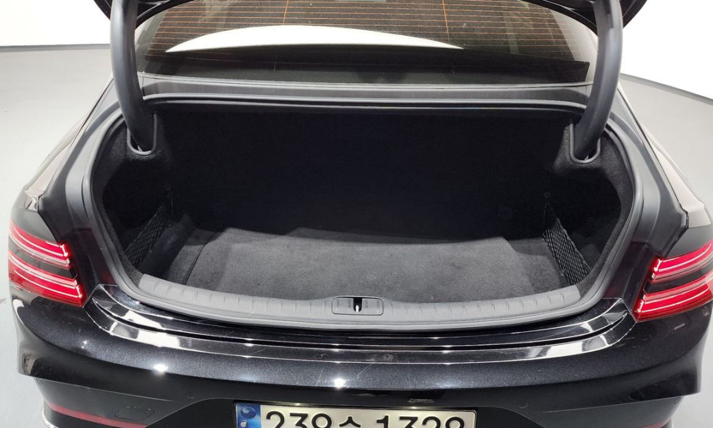 Genesis G80 Gasoline 2.5 Turbo AWD, 2025