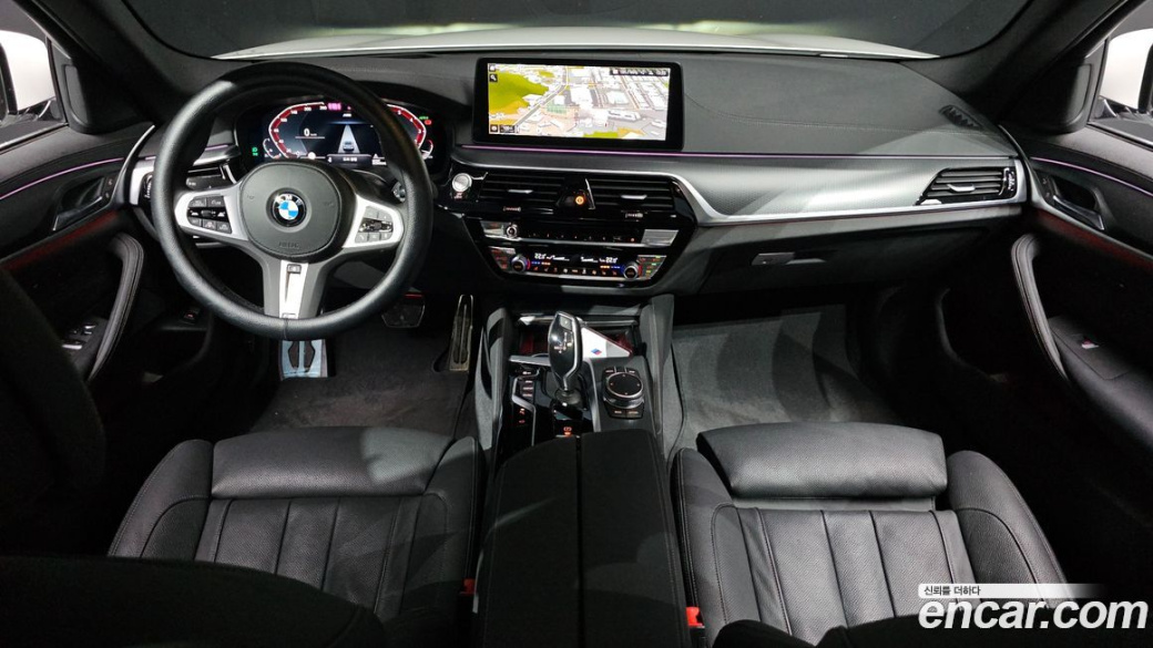 BMW 5-Series 520i M Sport, 2023
