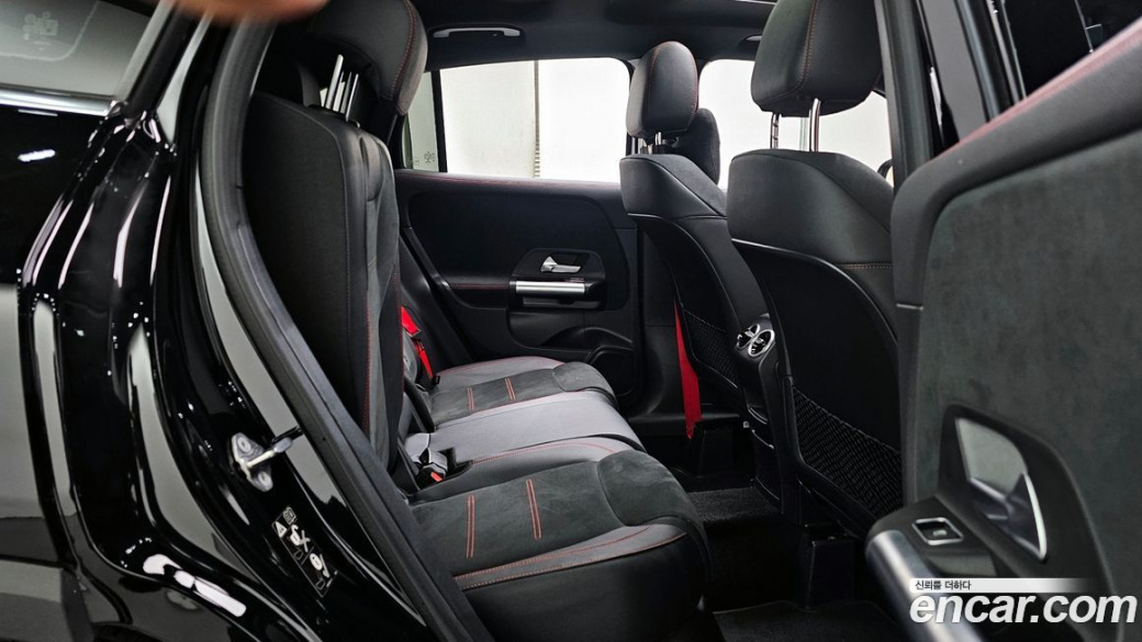 Mercedes-Benz GLA-Class GLA250 4MATIC, 2023