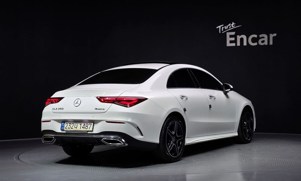Mercedes-Benz CLA-Class CLA250 4MATIC, 2023