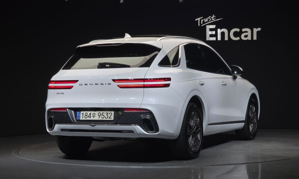 Genesis GV70 2.5T Gasoline 2WD, 2021