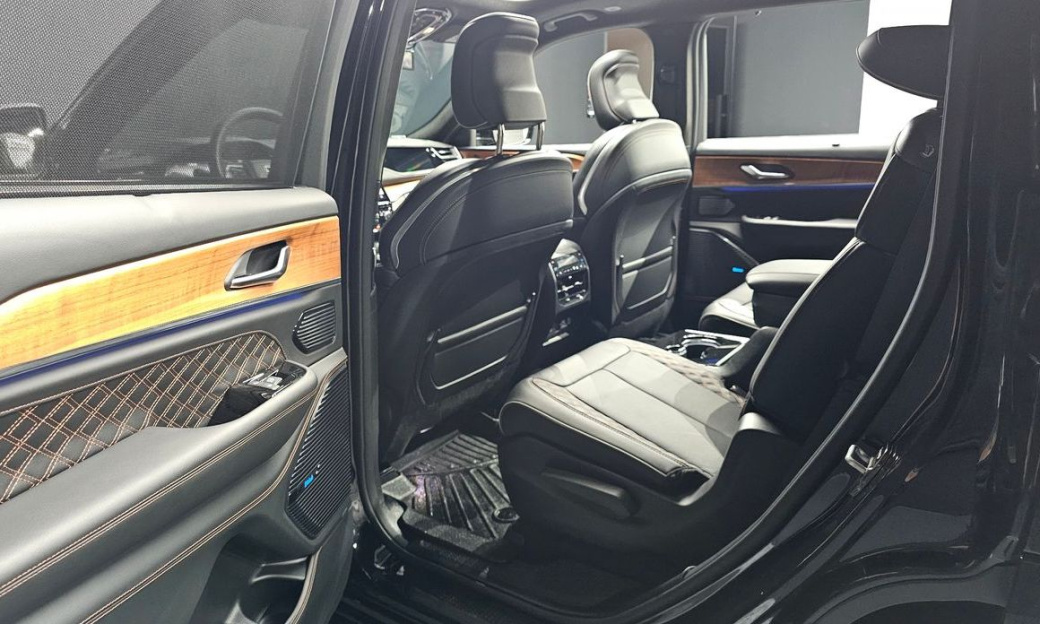 Jeep Cherokee L 3.6 Summit Reserve, 2023