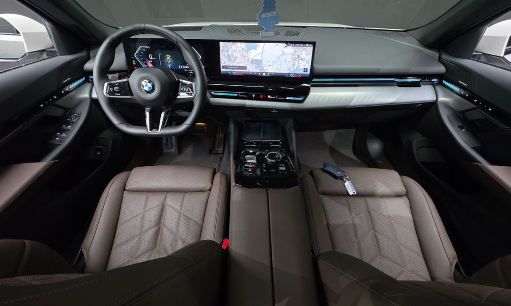 BMW 5-Series 520i Special Edition, 2024