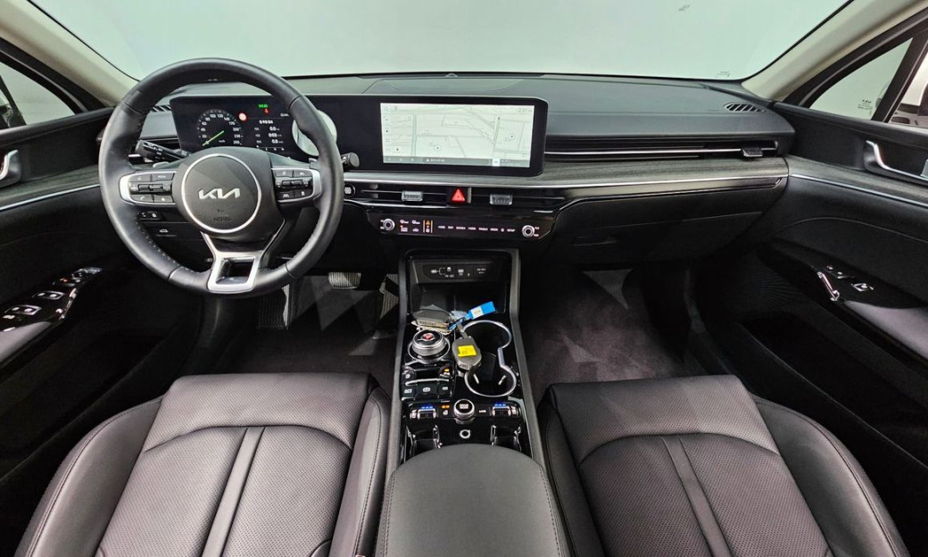 Kia K5 2.0, 2024