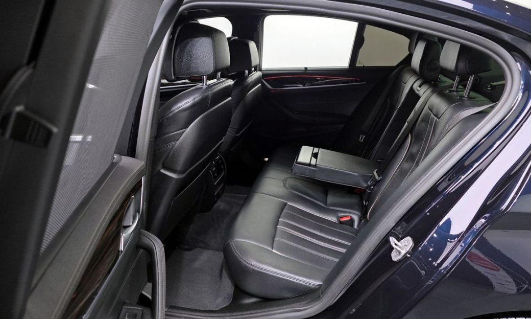 BMW 5-Series 520i M Sport, 2022