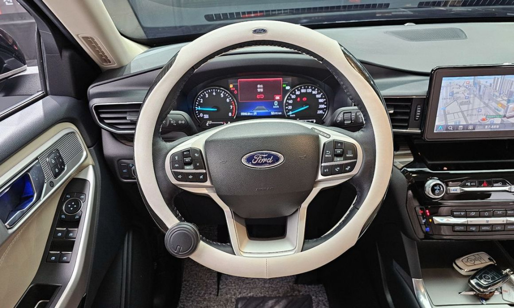 Ford Explorer 2.3 LimIted 4WD, 2022