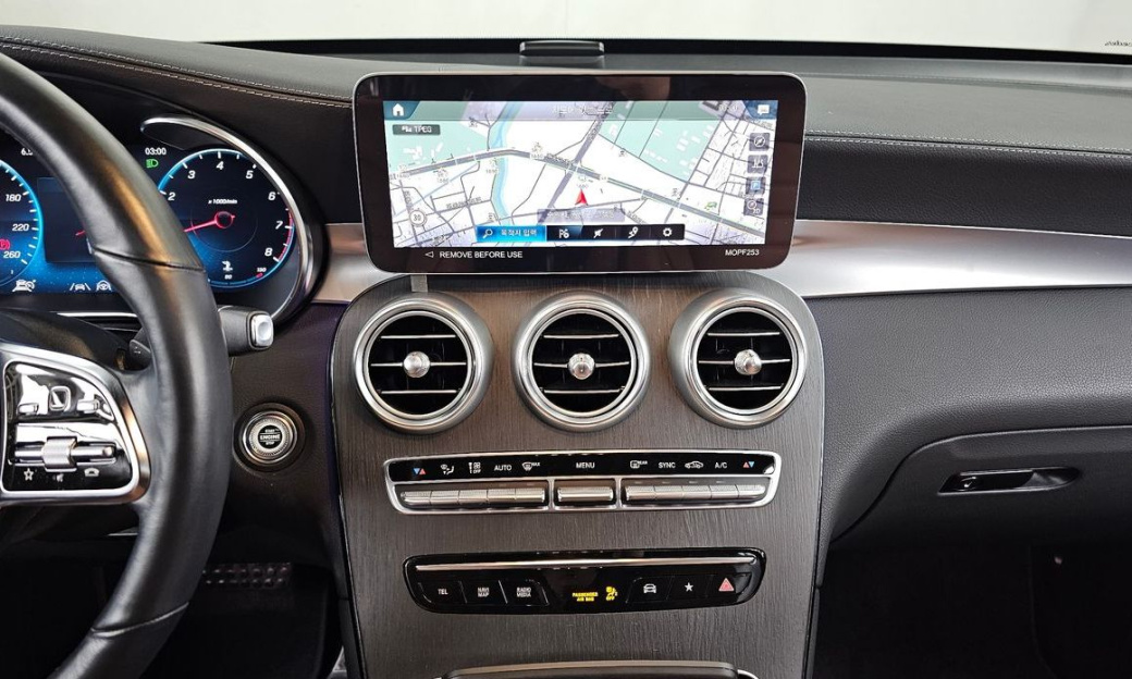 Mercedes-Benz GLC-Class GCL300 4MATIC Coupe, 2023