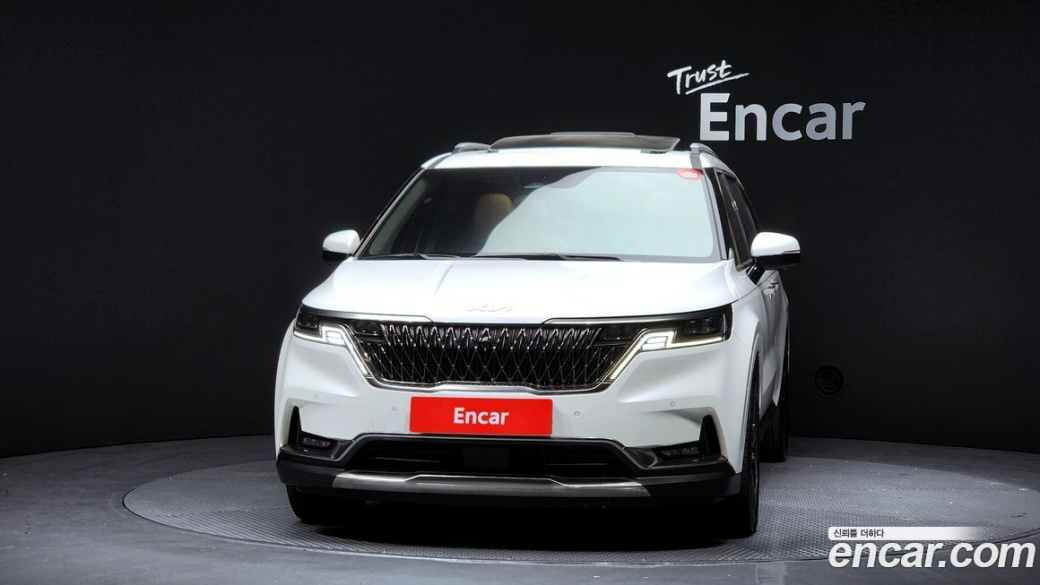 Kia Carnival 9-Seater Signature, 2023