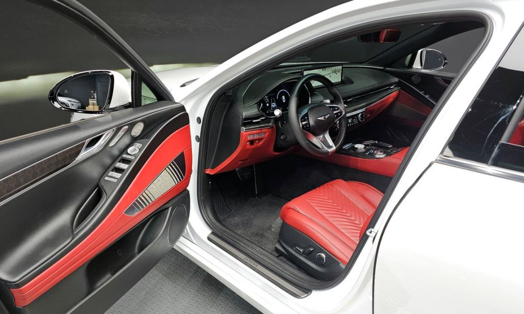 Genesis G80 Gasoline 2.5 Turbo AWD, 2024
