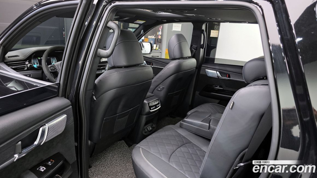 Kia Mohave Diesel 3.0 4WD 7-Seater, 2023