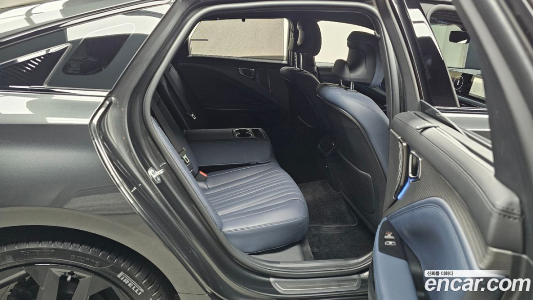 Kia K8 2.5 Gasoline 2WD, 2025