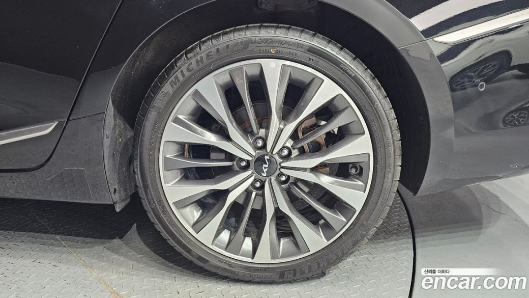 Kia K8 2.5 Gasoline 2WD, 2023