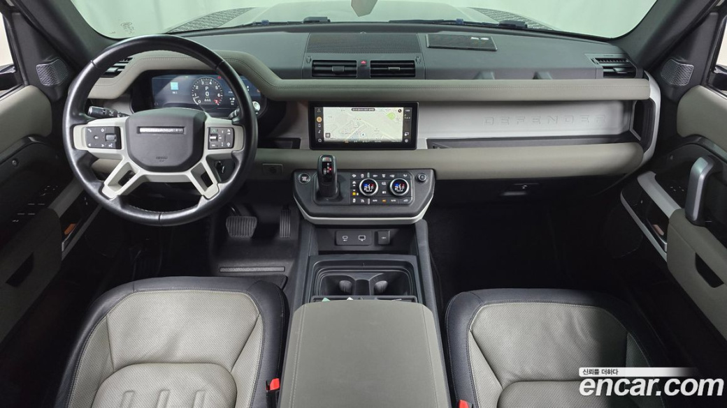 Land Rover Defender 110 P300 X-Dynamic SE, 2022