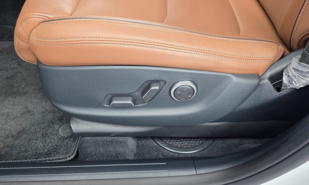Genesis GV70 2.5T Gasoline AWD, 2024