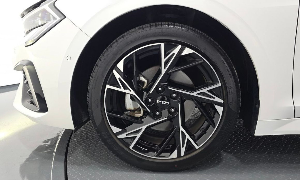 Kia K5 2.0, 2024
