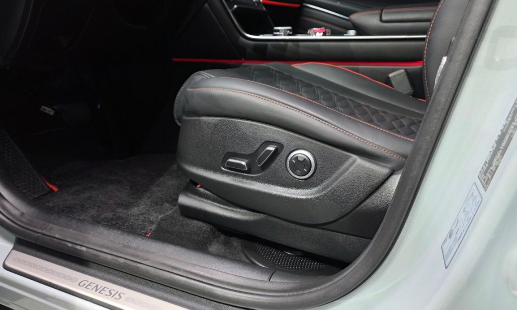 Genesis GV80 2.5T Gasoline AWD, 2024