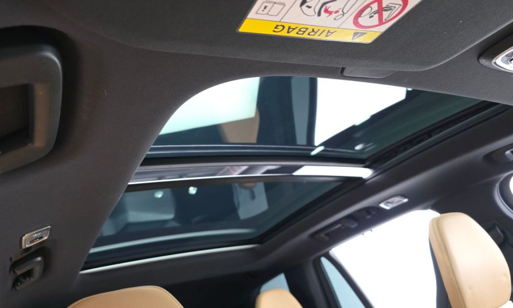 Volvo XC90 B6 Inscription, 2022