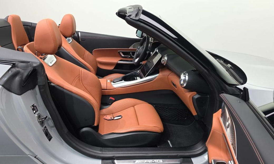 Mercedes-Benz SL-Class AMG SL63 4MATIC+, 2023