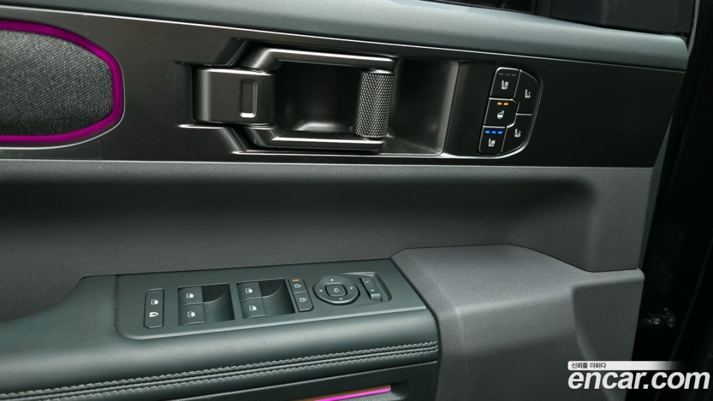 Kia Tasman 2.5T Gasoline 2WD, 2026