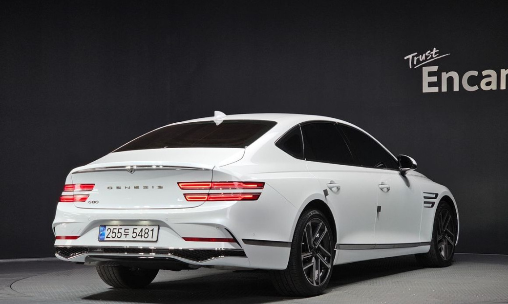 Genesis G80 Gasoline 2.5 Turbo 2WD, 2025