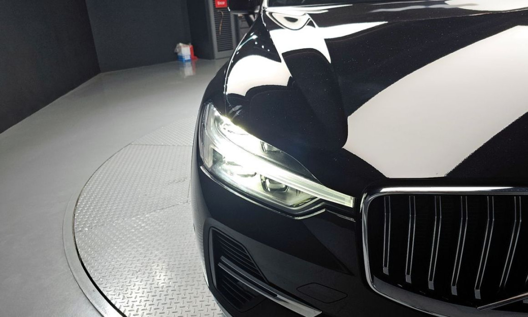 Volvo XC60 B5 Inscription, 2022