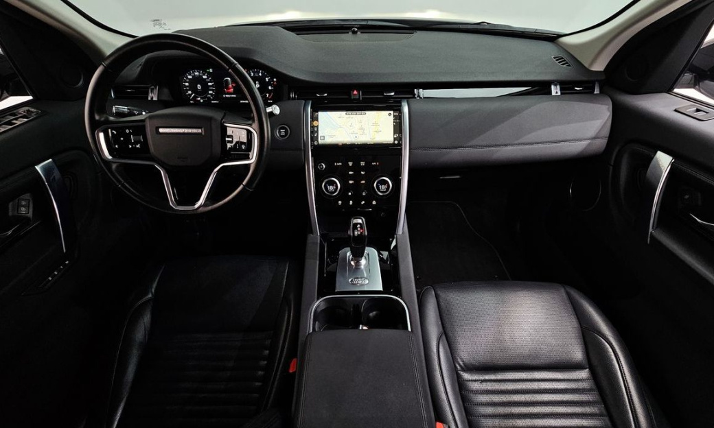 Land Rover Discovery Sport P250 SE, 2022