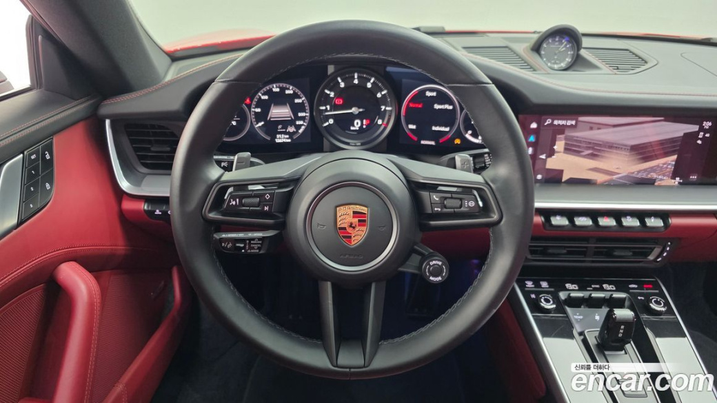 Porsche 911 Carrera, 2024