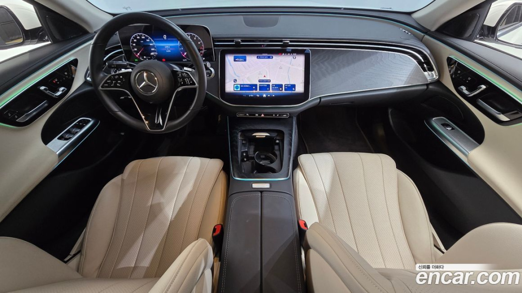 Mercedes-Benz E-Class E200 Avantgarde, 2024