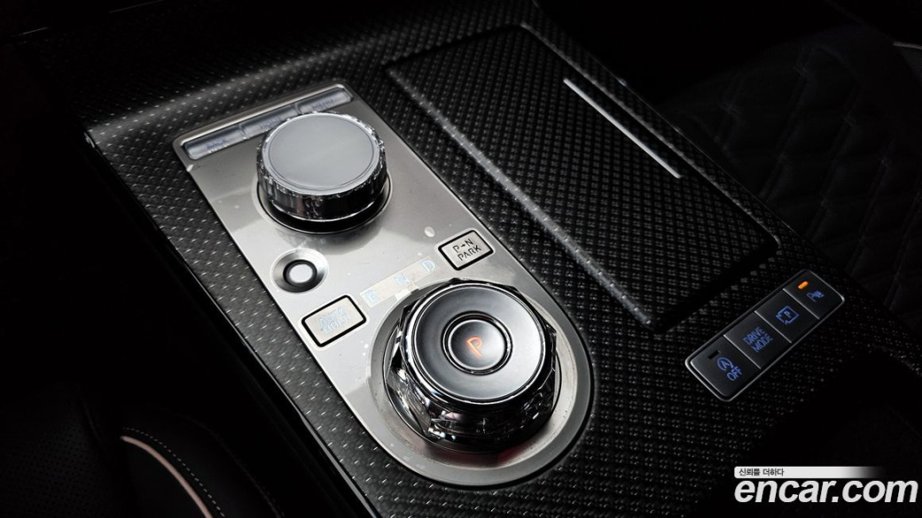 Genesis G80 Gasoline 2.5 Turbo AWD, 2025