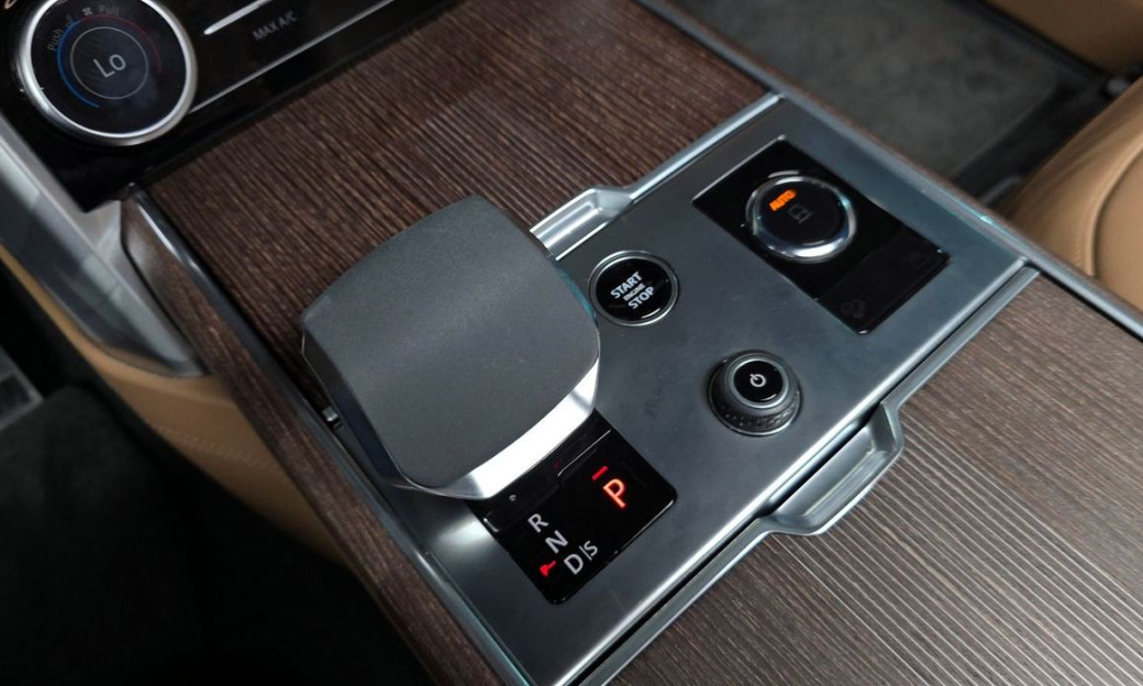 Land Rover Range Rover P530 Autobiography Long Wheel Base, 2023