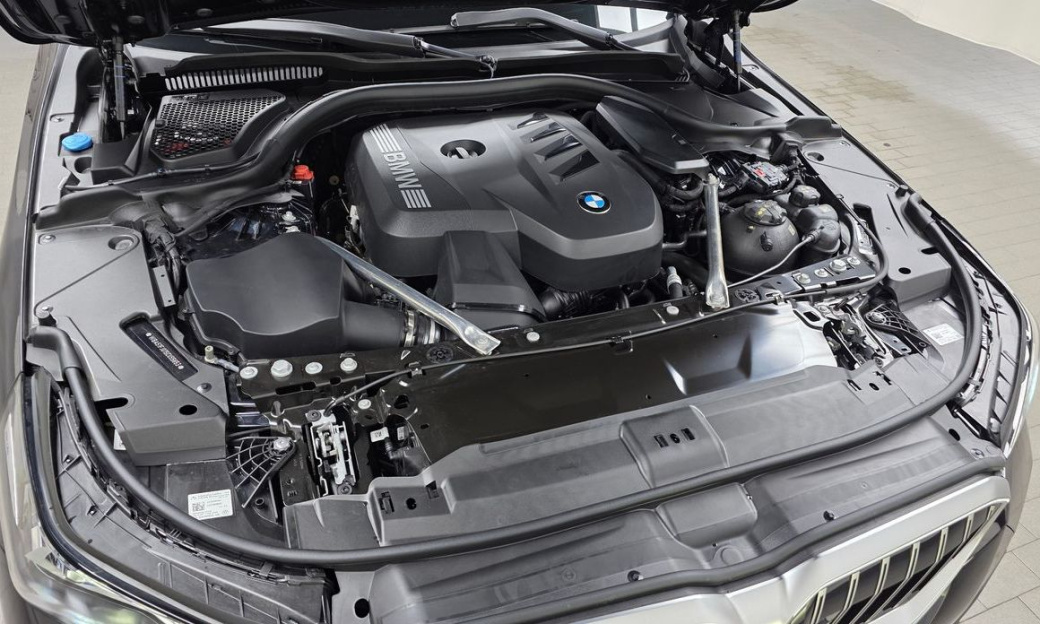 BMW 5-Series 530i xDrive M Sport, 2025