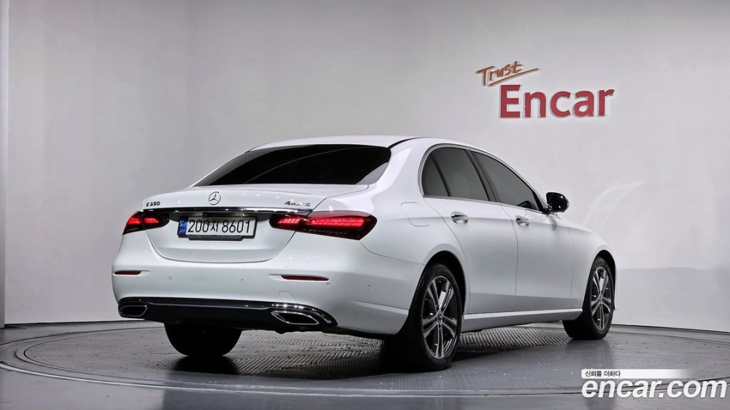 Mercedes-Benz E-Class E250 Avantgarde, 2022