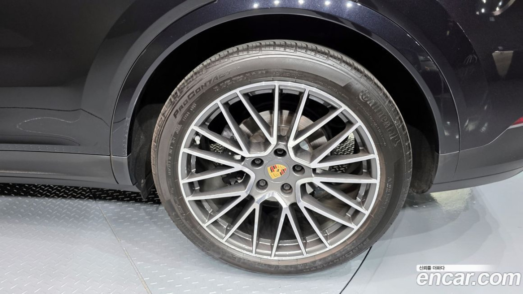Porsche Cayenne 3.0 Coupe, 2022