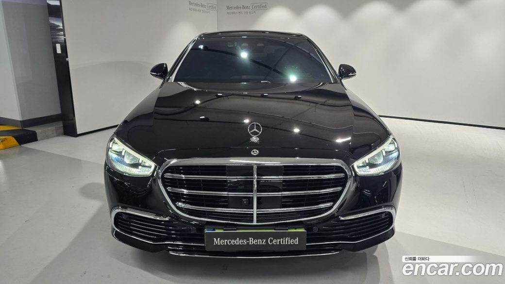 Mercedes-Benz S-Class S580L 4MATIC, 2025
