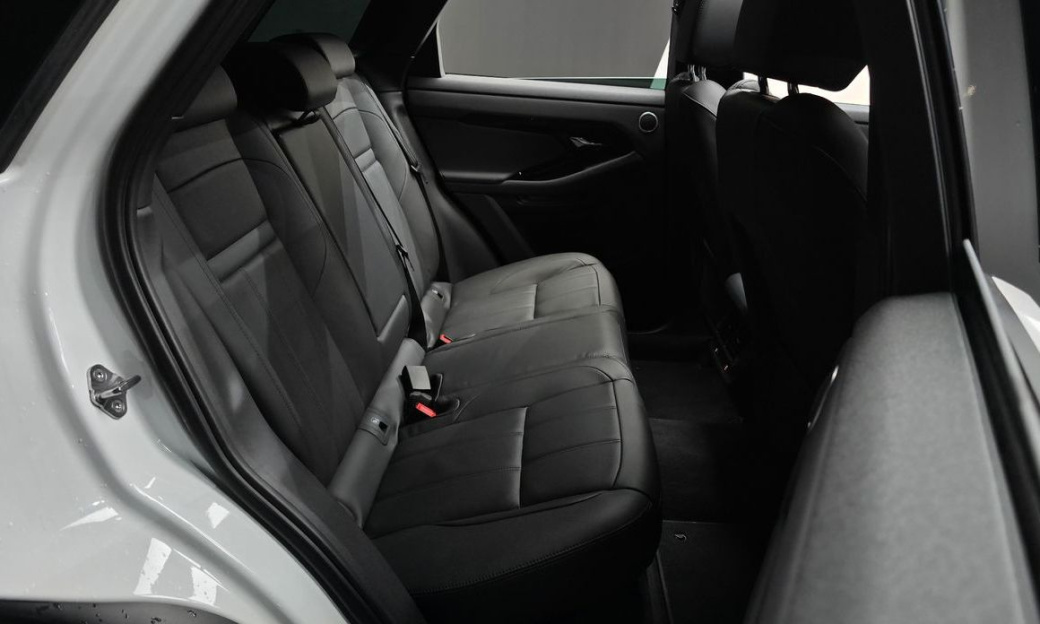 Land Rover Range Rover Evoque P250 Dynamic SE, 2026