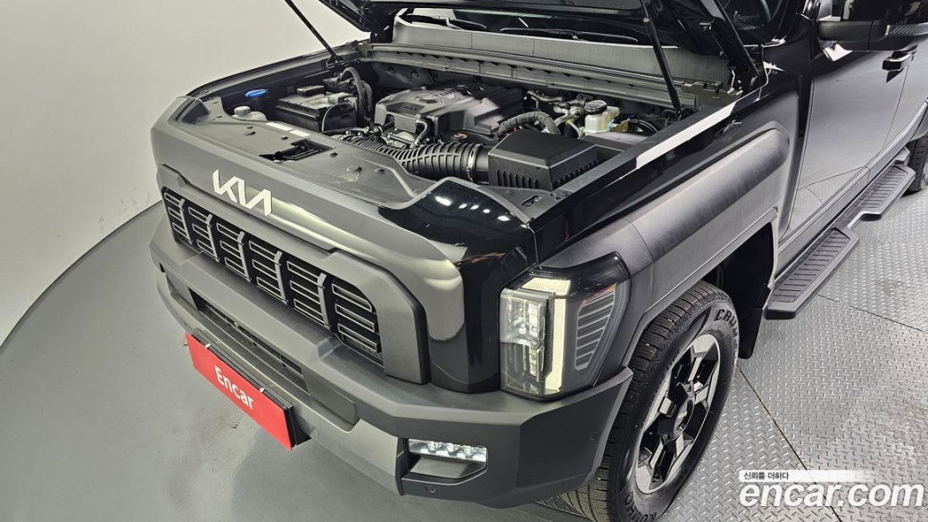 Kia Tasman 2.5T Gasoline 4WD, 2026
