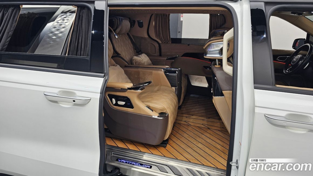 Kia Carnival 9-Seater Hi-Limousine(Special Vehicle), 2022