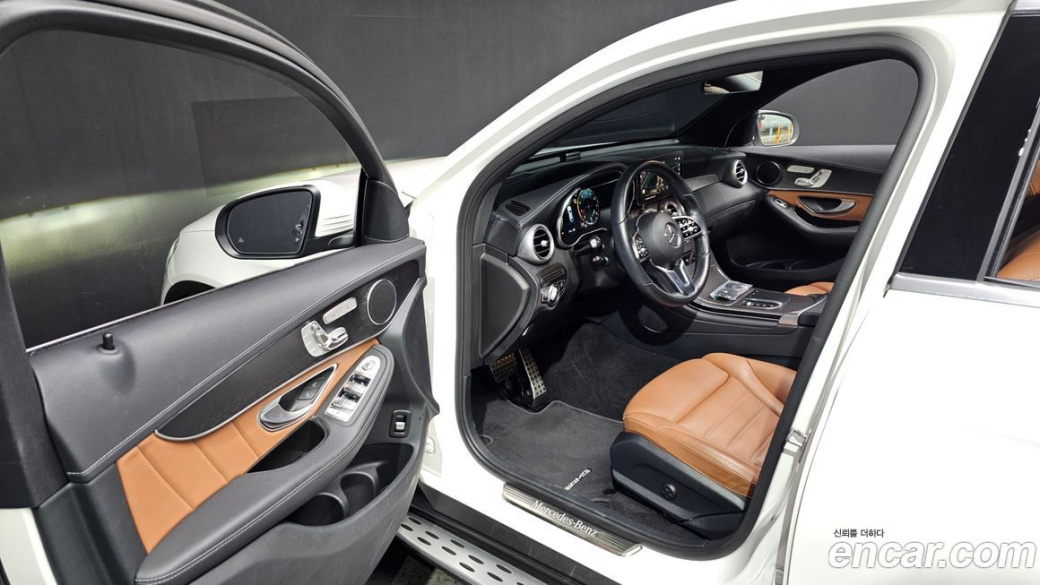 Mercedes-Benz GLC-Class GCL300 4MATIC Coupe, 2023