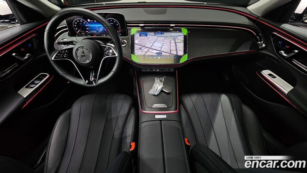 Mercedes-Benz E-Class E200 Avantgarde, 2025