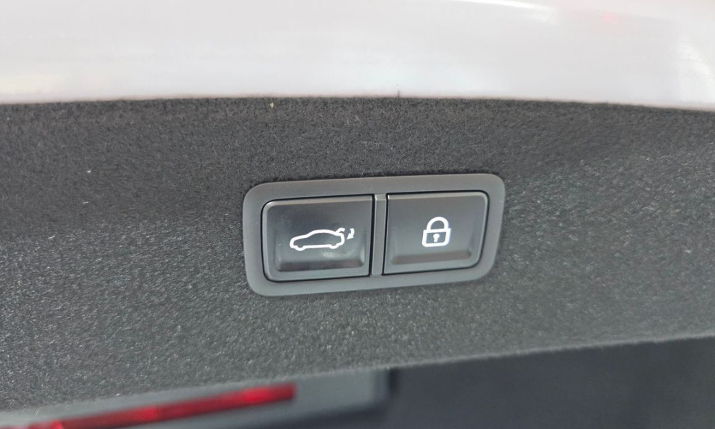 Genesis G80 Gasoline 2.5 Turbo AWD, 2026
