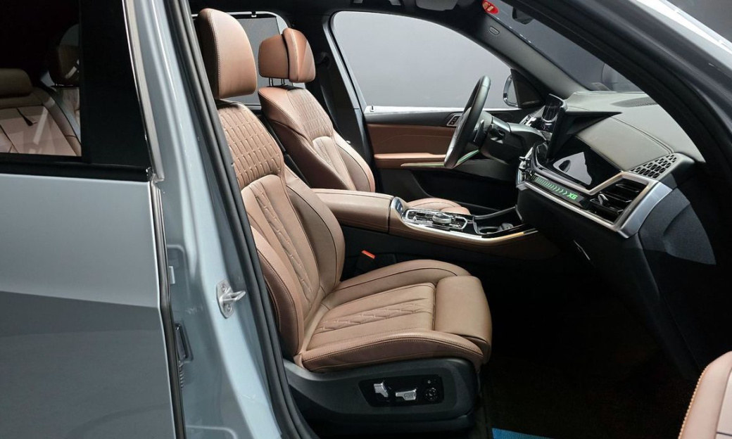 BMW X5 xDrive 40i M Sport, 2025