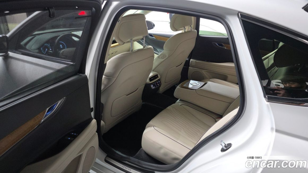 Genesis G80 Gasoline 2.5 Turbo AWD, 2022