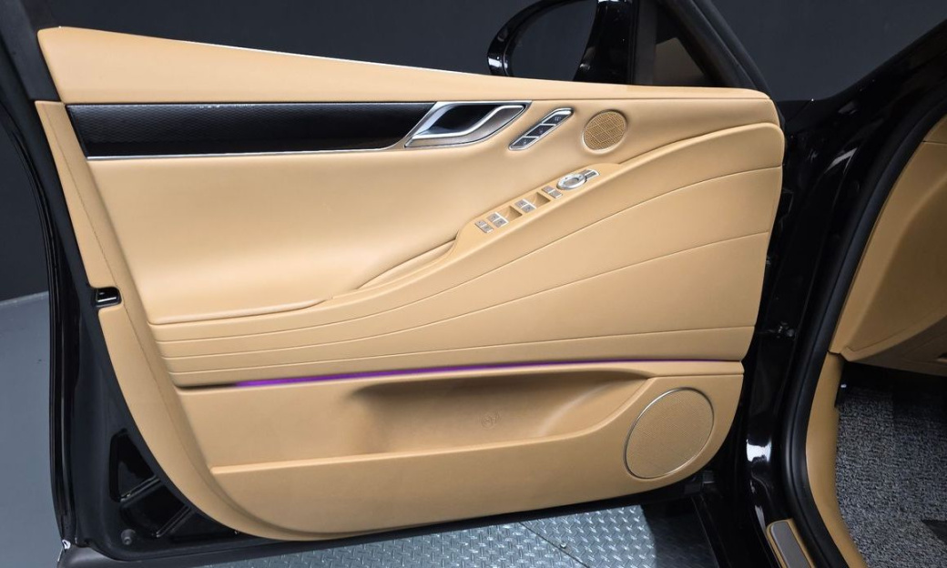 Genesis G80 Gasoline 2.5 Turbo 2WD, 2025