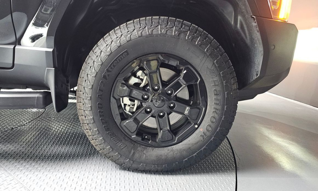 Kia Tasman 2.5T Gasoline 4WD, 2026