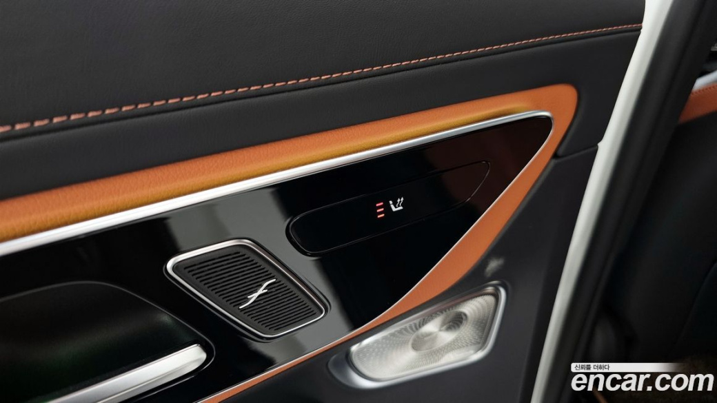 Mercedes-Benz GLC-Class GLC300 4MATIC AMG Line, 2023