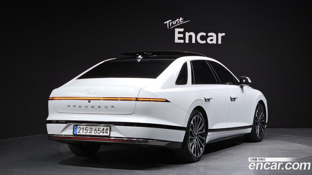 Hyundai Grandeur 2,5 Gasoline 2WD, 2023
